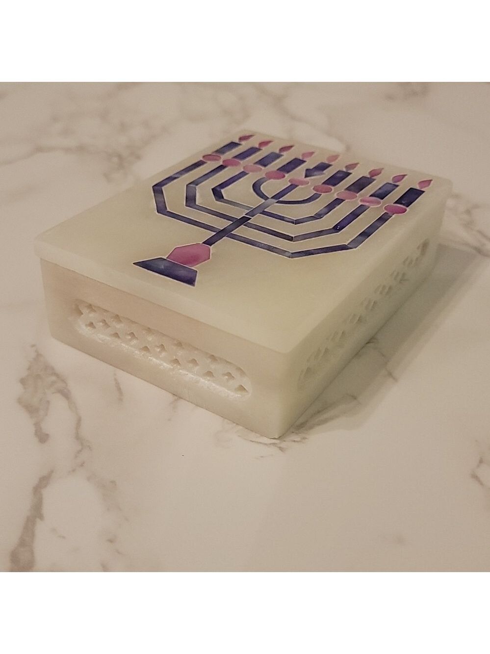 Vintage Soapstone Menorah mother of pearl inlay box - Picture 4 of 6